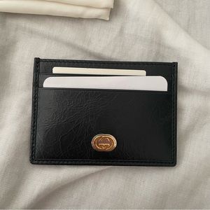 gucci black card holder 
brand new with tags and packaging 
#ysl
#gucci